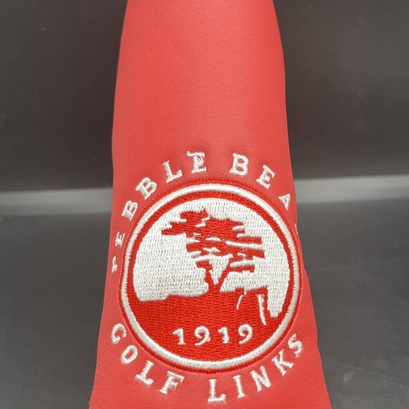 Pebble Beach Golf Links Blade Putter Golf Head Cover America's #1 Flag Red NEW - Picture 3 of 6